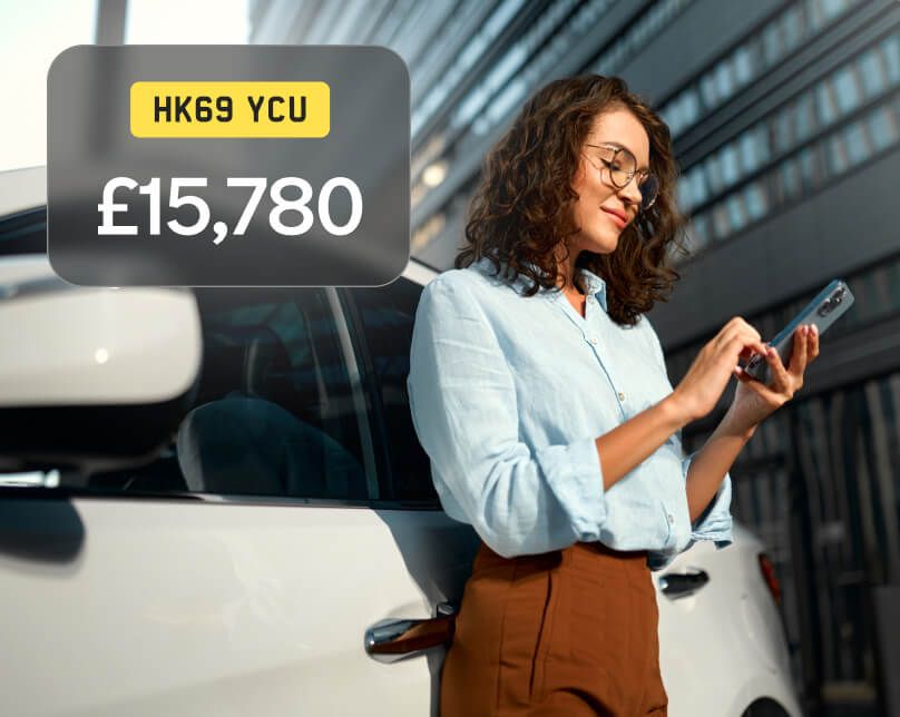 Step 3: 8,000+ dealers compete in the daily Motorway auction